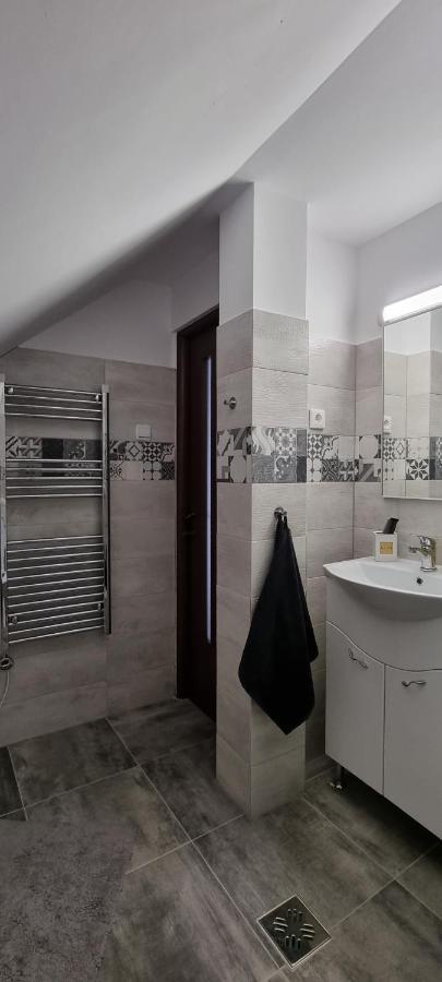 Karacsony Guest House Lunca de Sus Ngoại thất bức ảnh