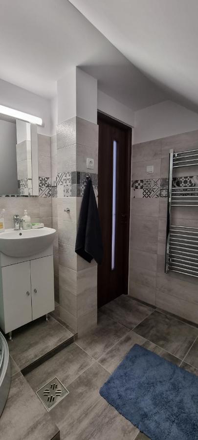 Karacsony Guest House Lunca de Sus Ngoại thất bức ảnh