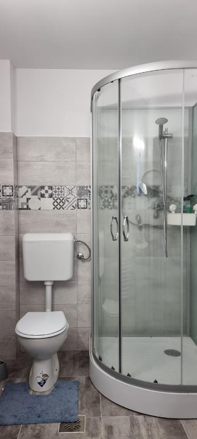 Karacsony Guest House Lunca de Sus Ngoại thất bức ảnh