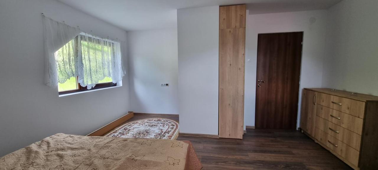 Karacsony Guest House Lunca de Sus Ngoại thất bức ảnh